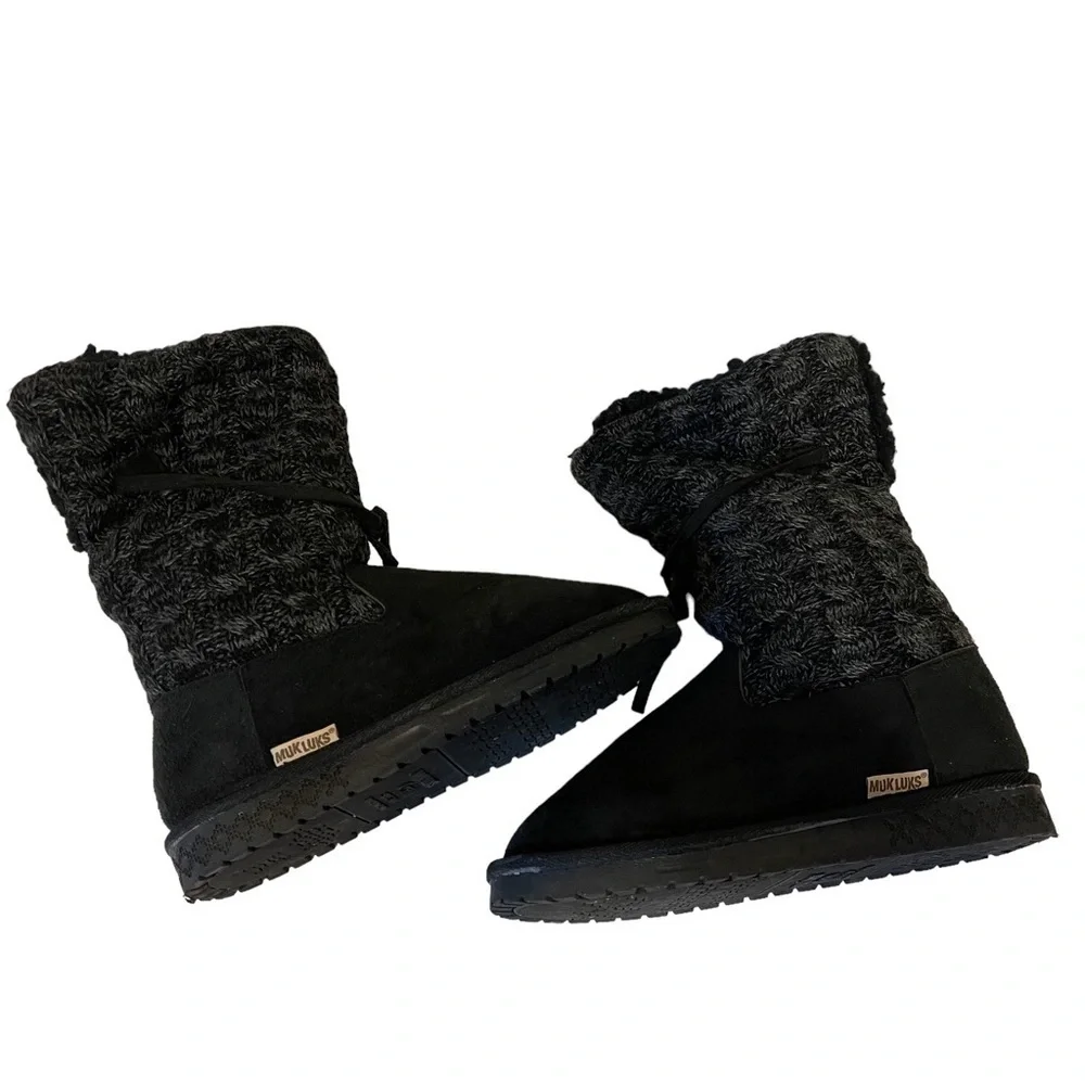 Women’s MUK LUKS Black Fold Over Sherpa Lined Cable Knit Boots - Picture 4 of 6